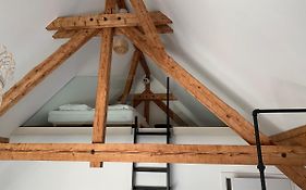 Charmantes Loft Mit Ganz Besonderem Flair